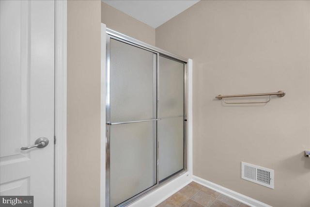 6 GROFF ST, Clayton, NJ 08312