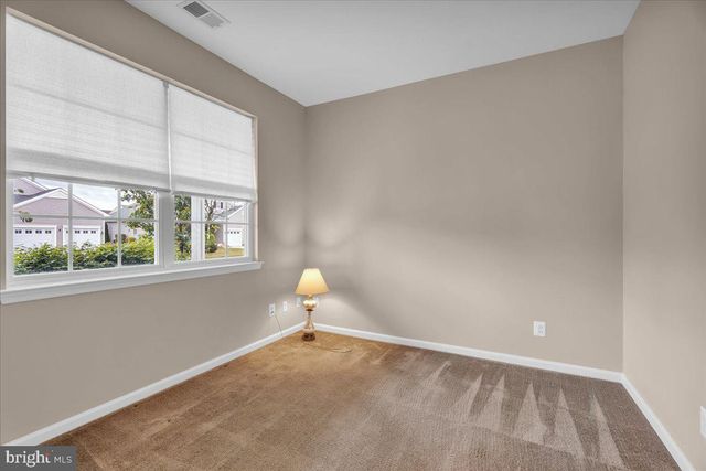 6 GROFF ST, Clayton, NJ 08312