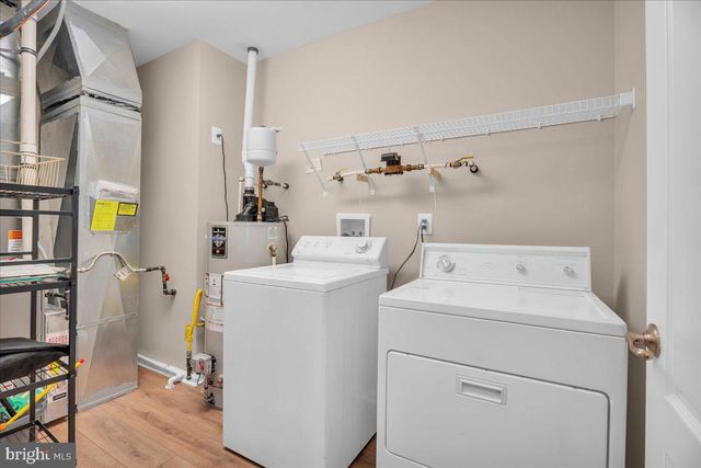 6 GROFF ST, Clayton, NJ 08312