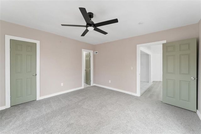 6024 Elmwood Avenue, Kansas City, MO 64130