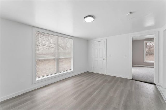 6024 Elmwood Avenue, Kansas City, MO 64130