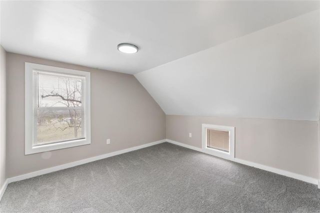 6024 Elmwood Avenue, Kansas City, MO 64130