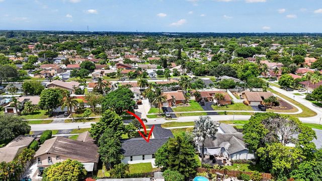 386 NW 40th Terrace, Deerfield Beach, FL 33442