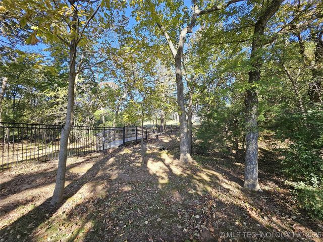 19434 S Quail Run Court, Claremore, OK 74017