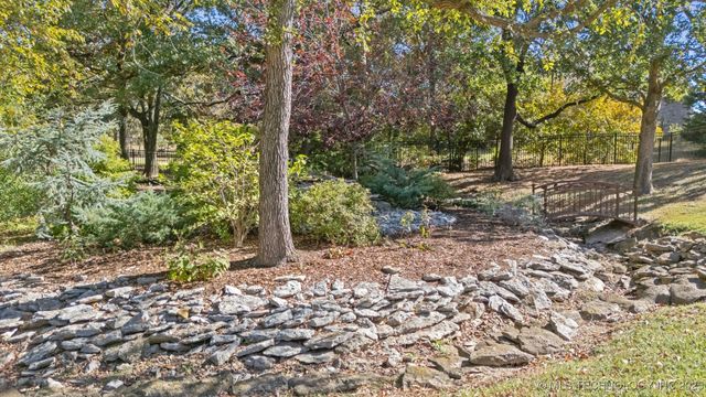 19434 S Quail Run Court, Claremore, OK 74017