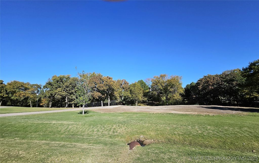 19434 S Quail Run Court, Claremore, OK 74017