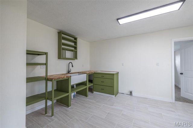 303 S Pine Street, Dixon, MO 65459