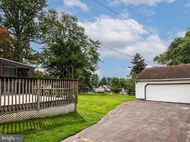 516 WESLEY RD, Springfield, PA 19064