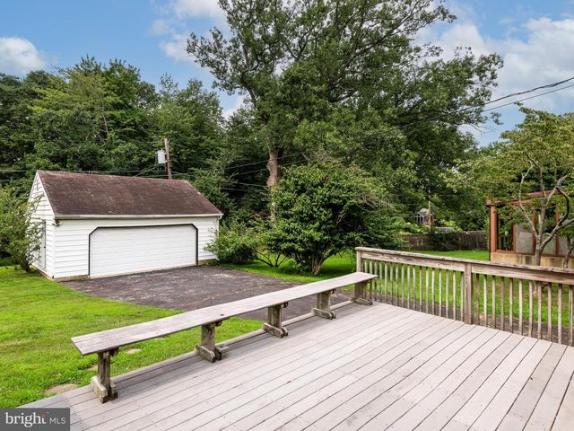 516 WESLEY RD, Springfield, PA 19064