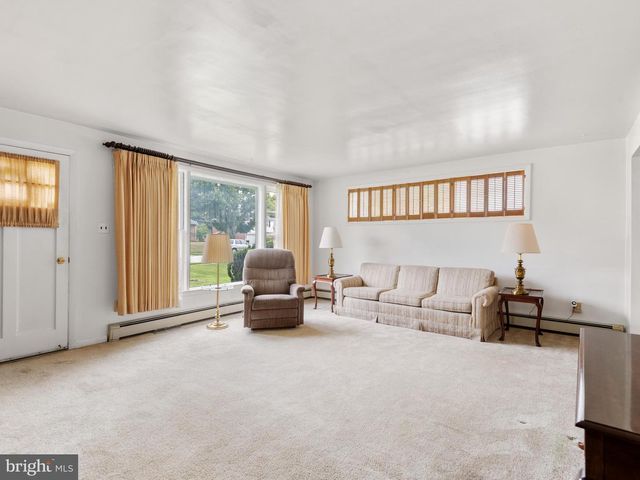 516 WESLEY RD, Springfield, PA 19064