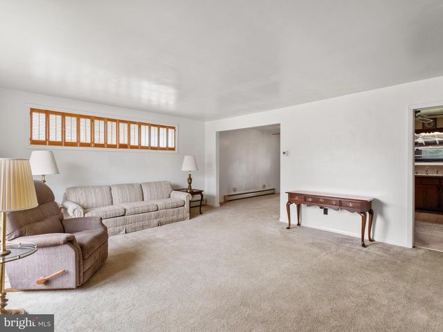 516 WESLEY RD, Springfield, PA 19064