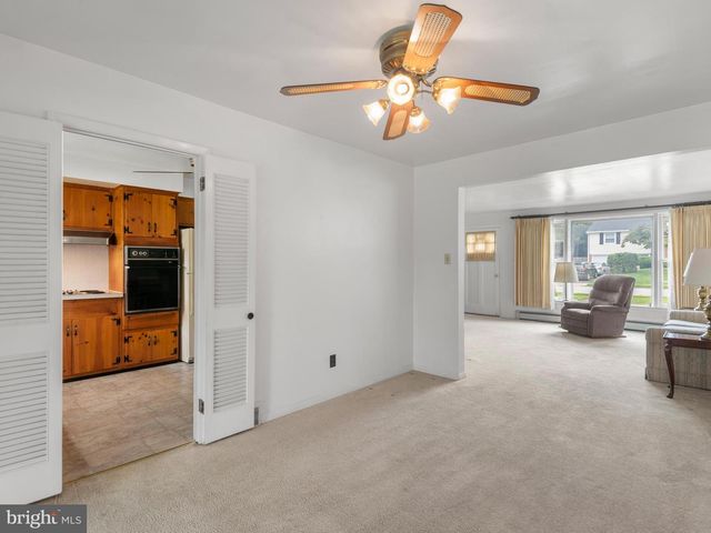 516 WESLEY RD, Springfield, PA 19064