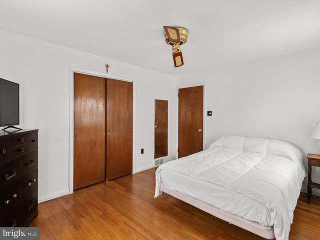 516 WESLEY RD, Springfield, PA 19064