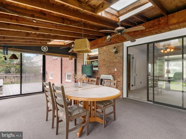 516 WESLEY RD, Springfield, PA 19064