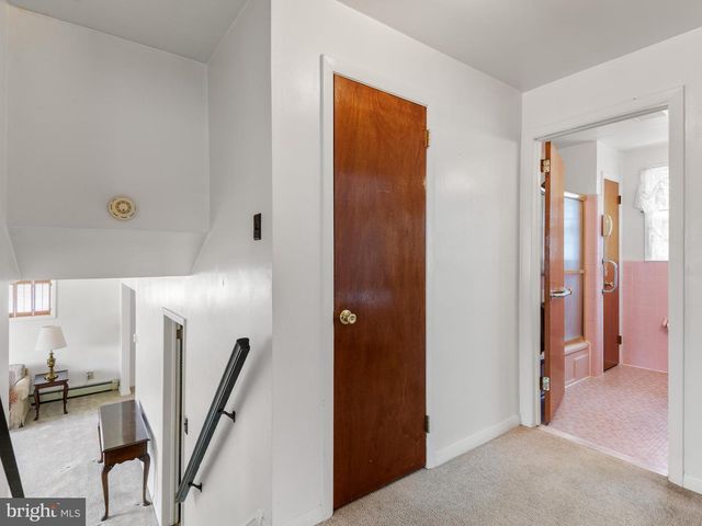 516 WESLEY RD, Springfield, PA 19064