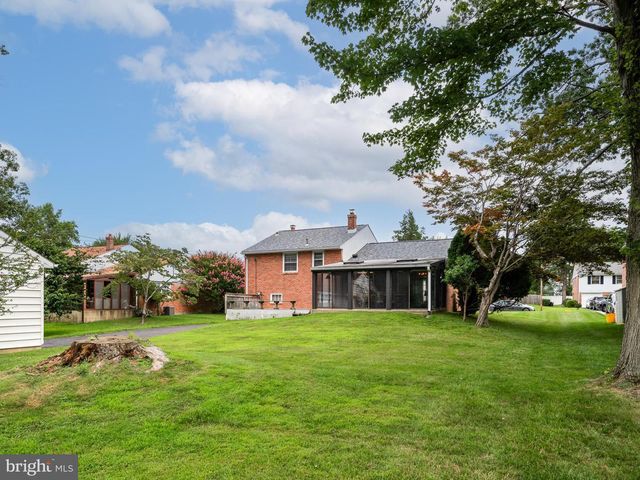 516 WESLEY RD, Springfield, PA 19064