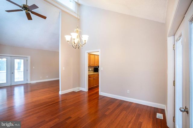 1845 WOODLEDGE DR, State College, PA 16803