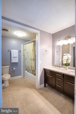 1845 WOODLEDGE DR, State College, PA 16803