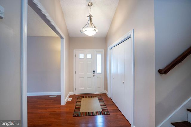 1845 WOODLEDGE DR, State College, PA 16803