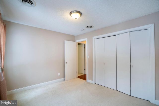 1845 WOODLEDGE DR, State College, PA 16803