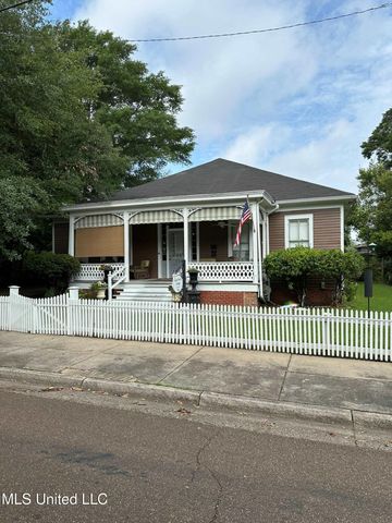 718 N Union Street, Natchez, MS 39120