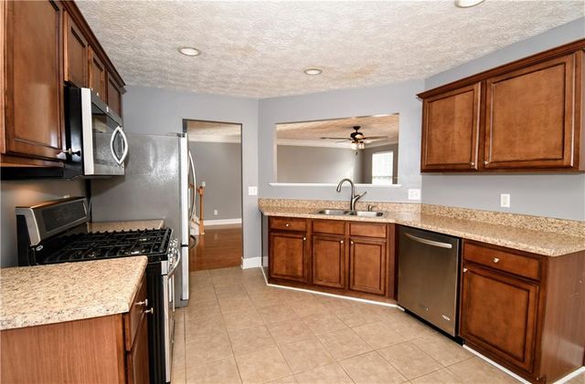273 Carrington Way, Canton, GA 30115