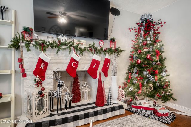 448 Riverview Ln, Shepherdsville, KY 40165