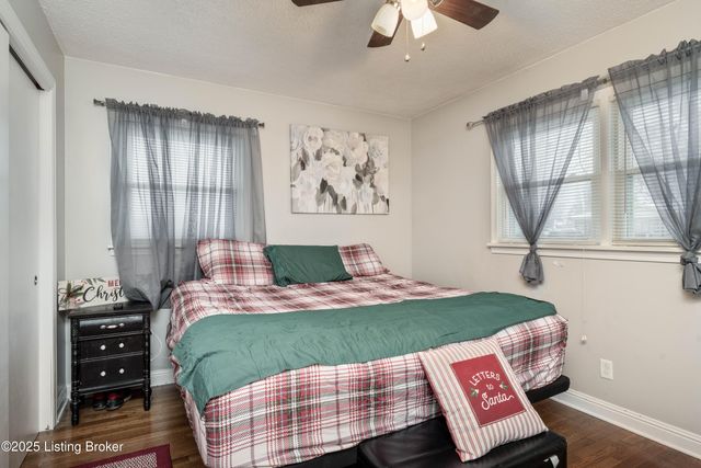 448 Riverview Ln, Shepherdsville, KY 40165