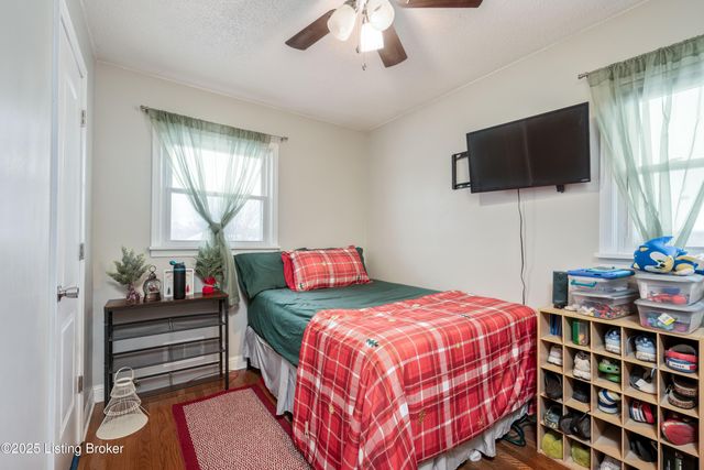 448 Riverview Ln, Shepherdsville, KY 40165