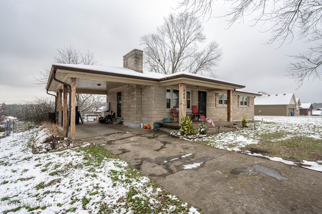 448 Riverview Ln, Shepherdsville, KY 40165