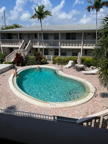 2701 NE 1ST Street 209, Pompano Beach, FL 33062