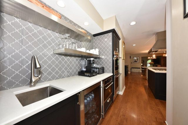 17470 St James ROAD, Brookfield, WI 53045