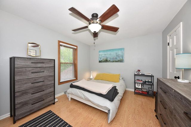 17470 St James ROAD, Brookfield, WI 53045