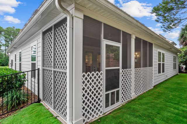 3251 Hermitage Dr., Little River, SC 29566