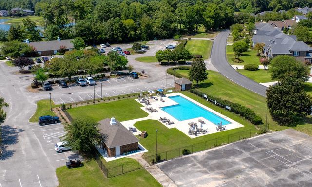 3251 Hermitage Dr., Little River, SC 29566