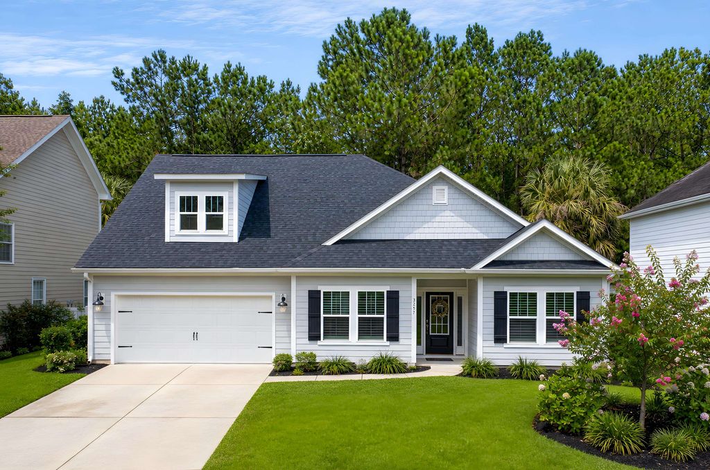3251 Hermitage Dr., Little River, SC 29566