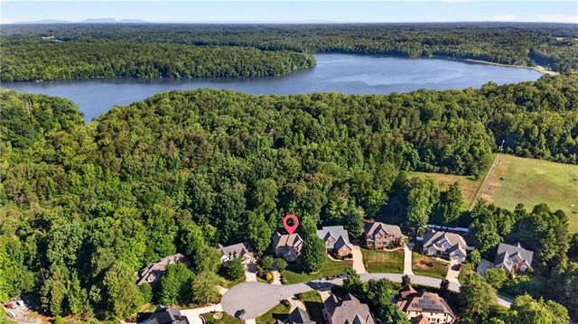 2546 North Beech Lane, Greensboro, NC 27455