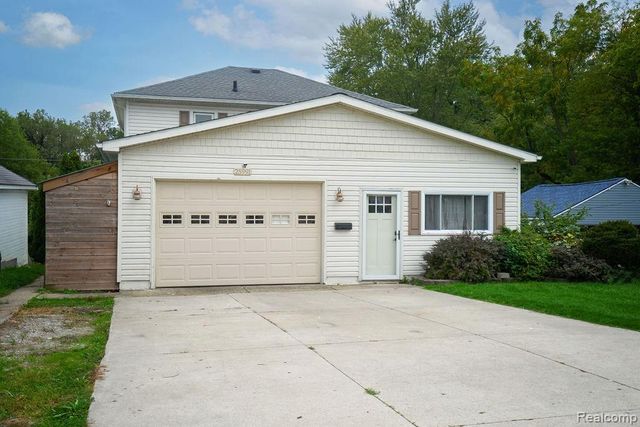 25991 E Huron River Drive, Flat Rock, MI 48134