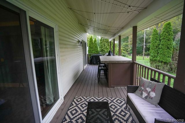 25991 E Huron River Drive, Flat Rock, MI 48134