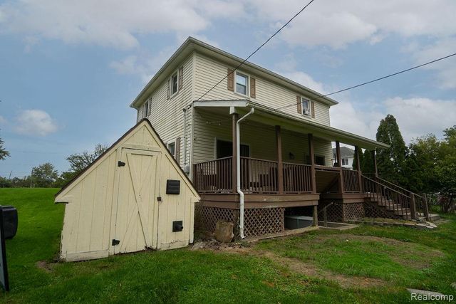 25991 E Huron River Drive, Flat Rock, MI 48134