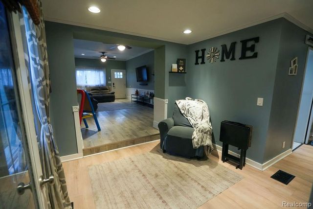 25991 E Huron River Drive, Flat Rock, MI 48134