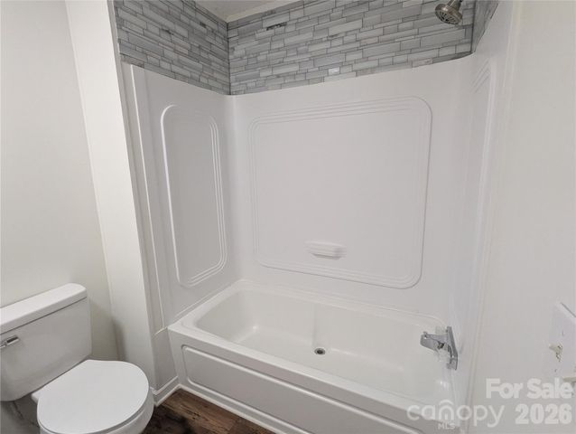 2032 Rocky Creek Lane, Dallas, NC 28034