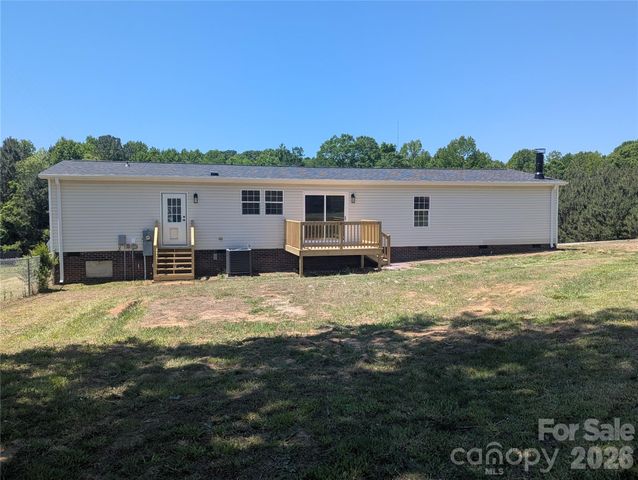 2032 Rocky Creek Lane, Dallas, NC 28034