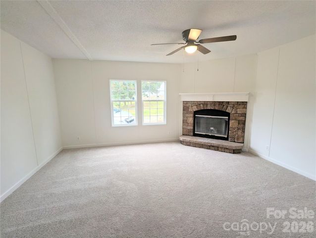 2032 Rocky Creek Lane, Dallas, NC 28034