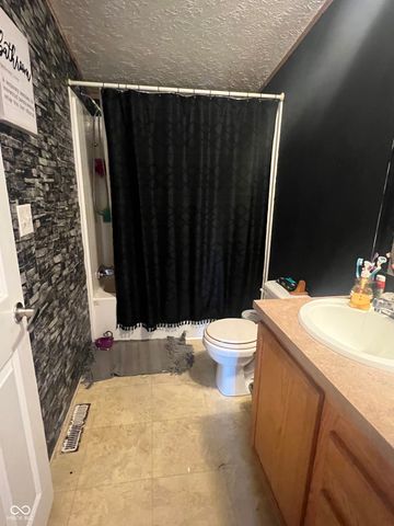 4214 S Haffner Drive, Jamestown, IN 46147