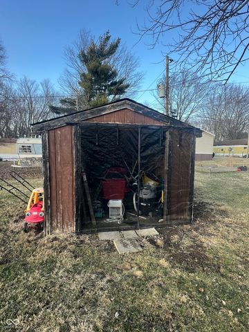 4214 S Haffner Drive, Jamestown, IN 46147