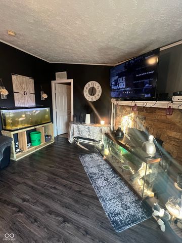 4214 S Haffner Drive, Jamestown, IN 46147