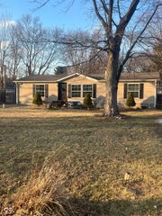 4214 S Haffner Drive, Jamestown, IN 46147