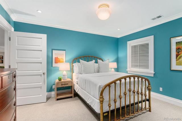 551 S High Street, Denver, CO 80209