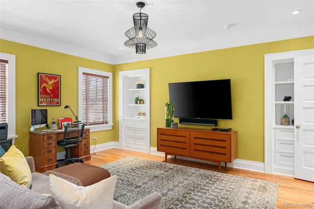 551 S High Street, Denver, CO 80209